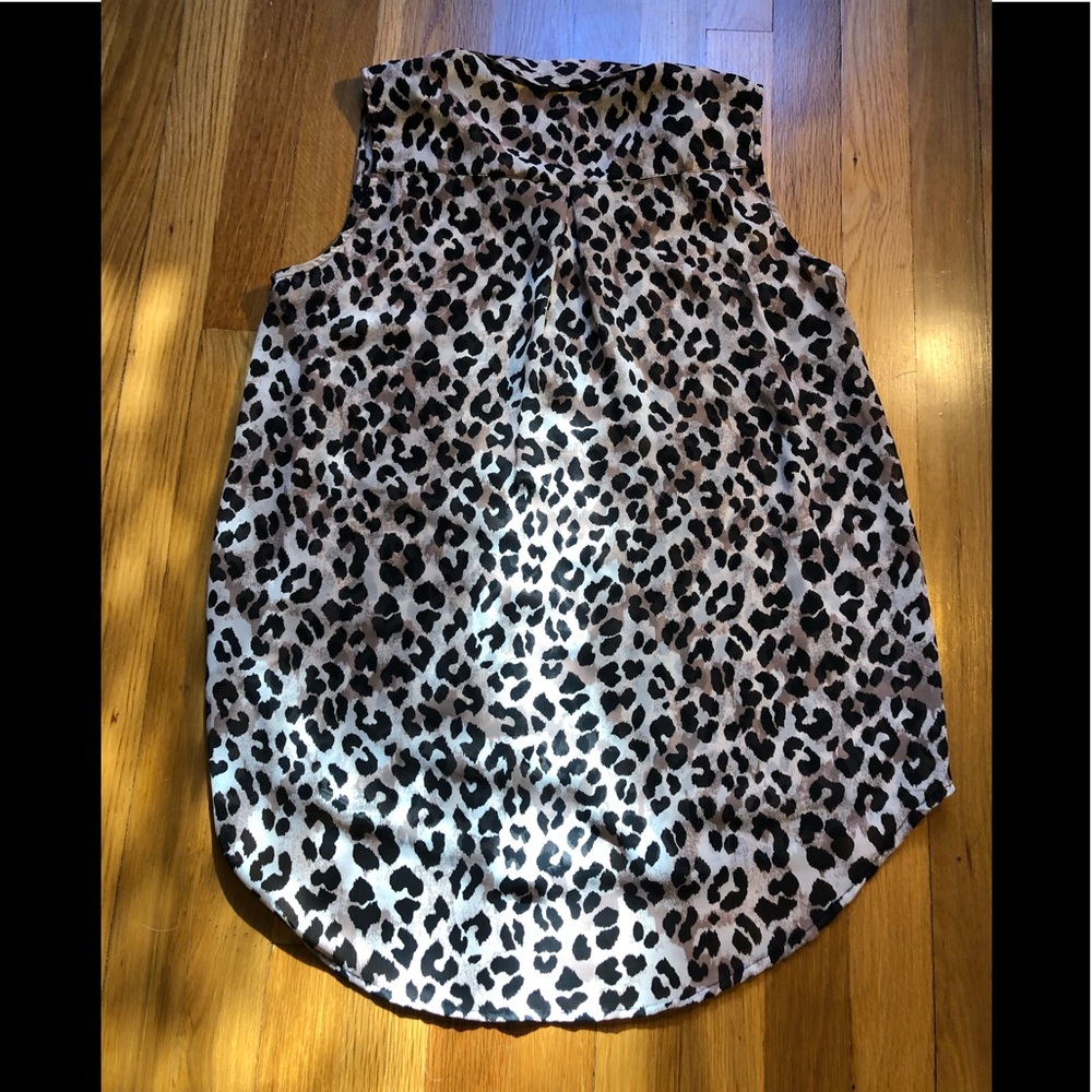 H&M Blouse - Picture 2 of 3